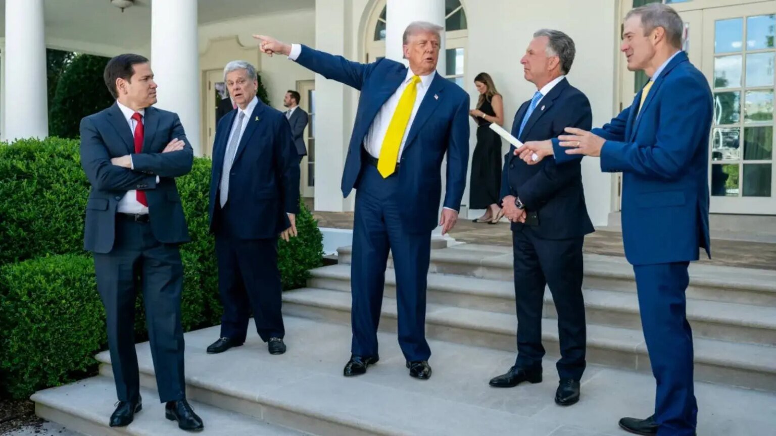 cofecon-repudia-tarifaco-de-trump-e-defende-soberania-nacional-sancoes-e-ameacas-sao-absolutamente-descabidas-e-inaceitaveis-foto-casa-branca-tvt-news