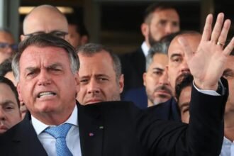Comemore a condenação de Bolsonaro, mas a próxima briga é contra a anistia, alerta Maria do Rosário 9 stf-julga-denuncia-nucleo-4-da-tentativa-de-golpe-o-ex-presidente-jair-bolsonaro-integra-o-nucleo-1-central-para-a-trama-golpista-foto-lula-marques-agencia-brasil