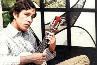 de-olho-nos-ruralistas-celebra-9-anos-com-homenagem-a-geraldo-vandre-em-sp-video-desterros-traca-relacao-entre-vandre-e-conflitos-no-campo-foto-wikimedia-commons-tvt-news