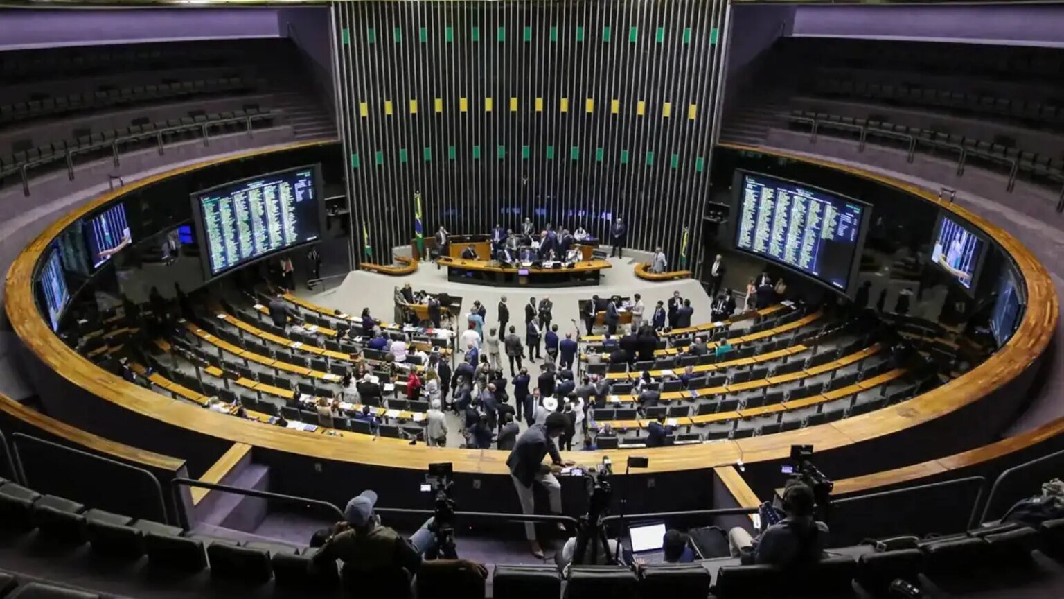 delegados-da-pf-alertam-sobre-riscos-da-pec-da-blindagem-tal-medida-compromete-a-transparencia-fragiliza-o-combate-a-criminalidade-dizem-delegados-foto-kayo-magalhaes-camara-dos-deputados-tvt-news