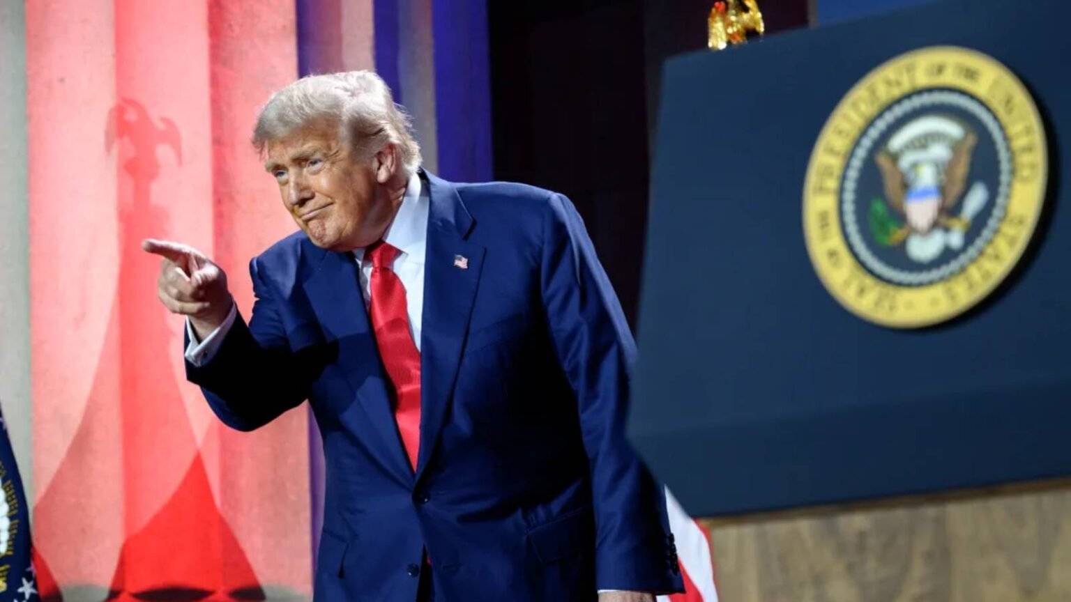 Desemprego nos EUA sobe ao maior nivel desde 2021.jpg