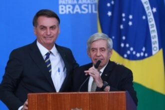 heleno-se-distanciou-de-bolsonaro-e-nao-sabia-de-golpe-diz-advogado-segundo-advogado-houve-uma-clara-reducao-da-influencia-do-general-foto-valter-campanato-agenciabrasil-tvt-news