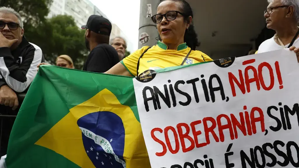 maioria-acredita-em-golpe-e-em-participacao-de-bolsonaro-aponta-quaest-pesquisas-de-opiniao-mostram-que-maioria-do-brasil-e-contra-anistia-para-golpistas-e-apoia-prisao-de-bolsonaro-foto-fernando-frazao-agenciabrasil-tvt-news