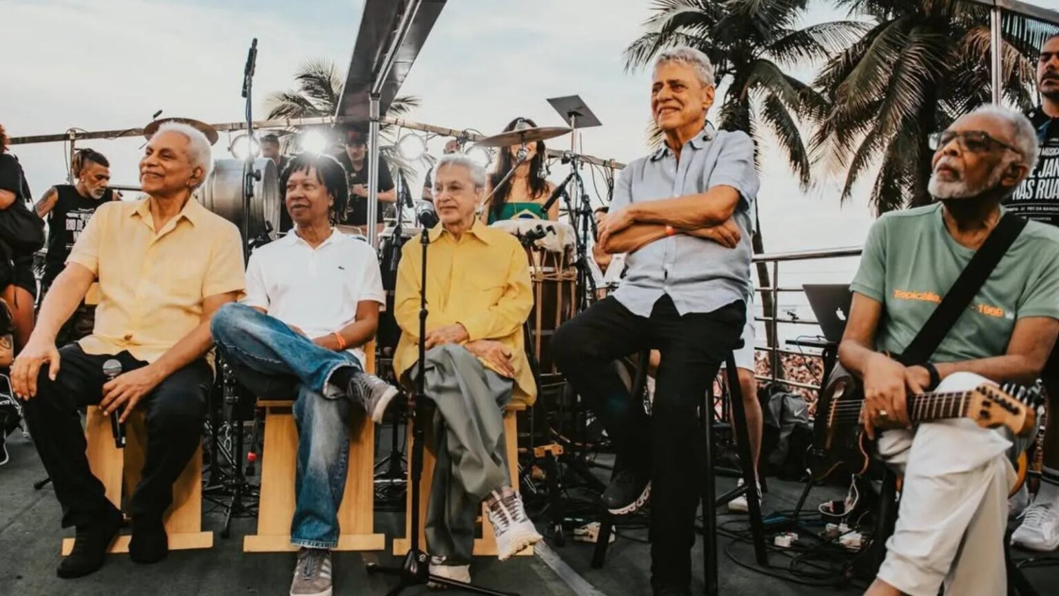 Manifestação no Rio revive canções de resistência contra a ditadura 1 Manifestacao no Rio revive cancoes de resistencia contra a ditadura.jpg