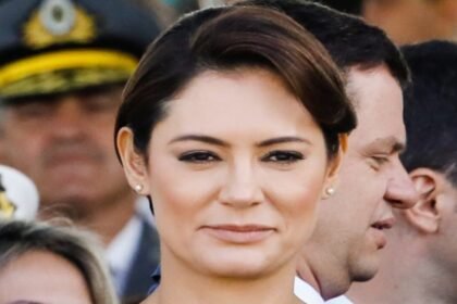 Michelle considera entrar na corrida eleitoral de 2026 e cenário político aquece 4 Michelle considera entrar na corrida eleitoral de 2026 e cenario.jpg