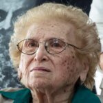 morre-rosa-roisinblit-cofundadora-avos-da-praca-de-maio-aos-106-anos-martin-rosenzveig-tvt-news