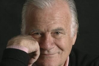 Morre o jornalista Mino Carta.jpg