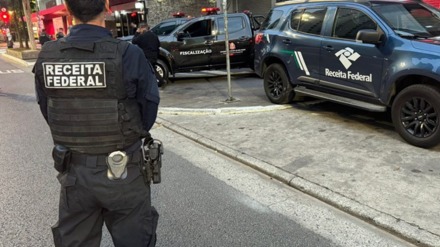 Operacao mira esquema do PCC em moteis postos e lojas.jpg