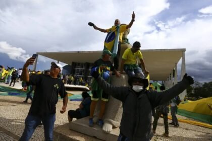 golpe-centrais-sindicais-rejeitam-anistia-a-golpistas-de-8-de-janeiro-bolsonarismo-saudoso-da-ditadura-militar-e-ameaca-a-democracia-foto-marcelo-camargo-abr-tvt-news