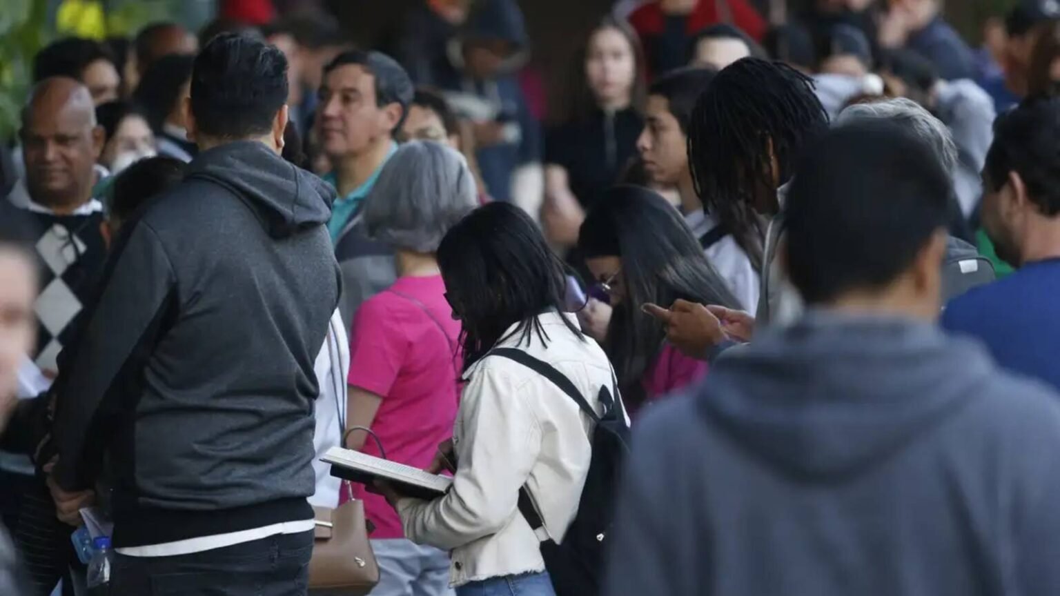 cnu-2025-provas-objetivas-serao-aplicadas-neste-domingo-5-esta-prevista-a-convocacao-imediata-dos-aprovados-em-2-480-vagas-foto-paulo-pinto-abr-tvt-news