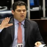 Alcolumbre aponta que nome de Jorge Messias ao STF pode ser recusado pelo Senado Alcolumbre aponta que nome de Jorge Messias ao STF pode.jpg