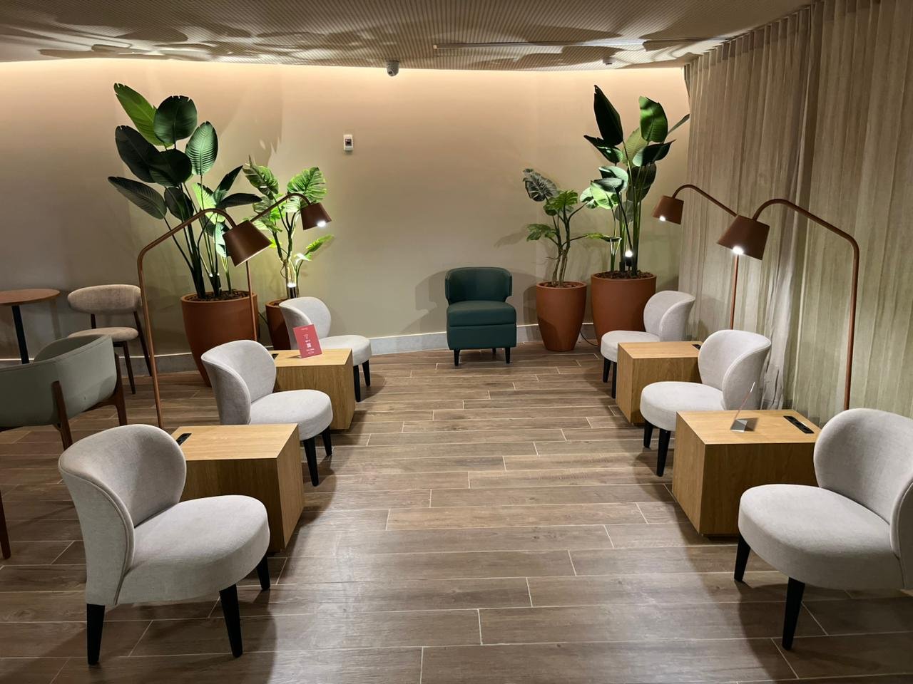 Ambaar reinaugura sala VIP em Belo Horizonte apos obras de