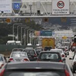 Carro e o principal meio de transporte para o trabalho.jpg