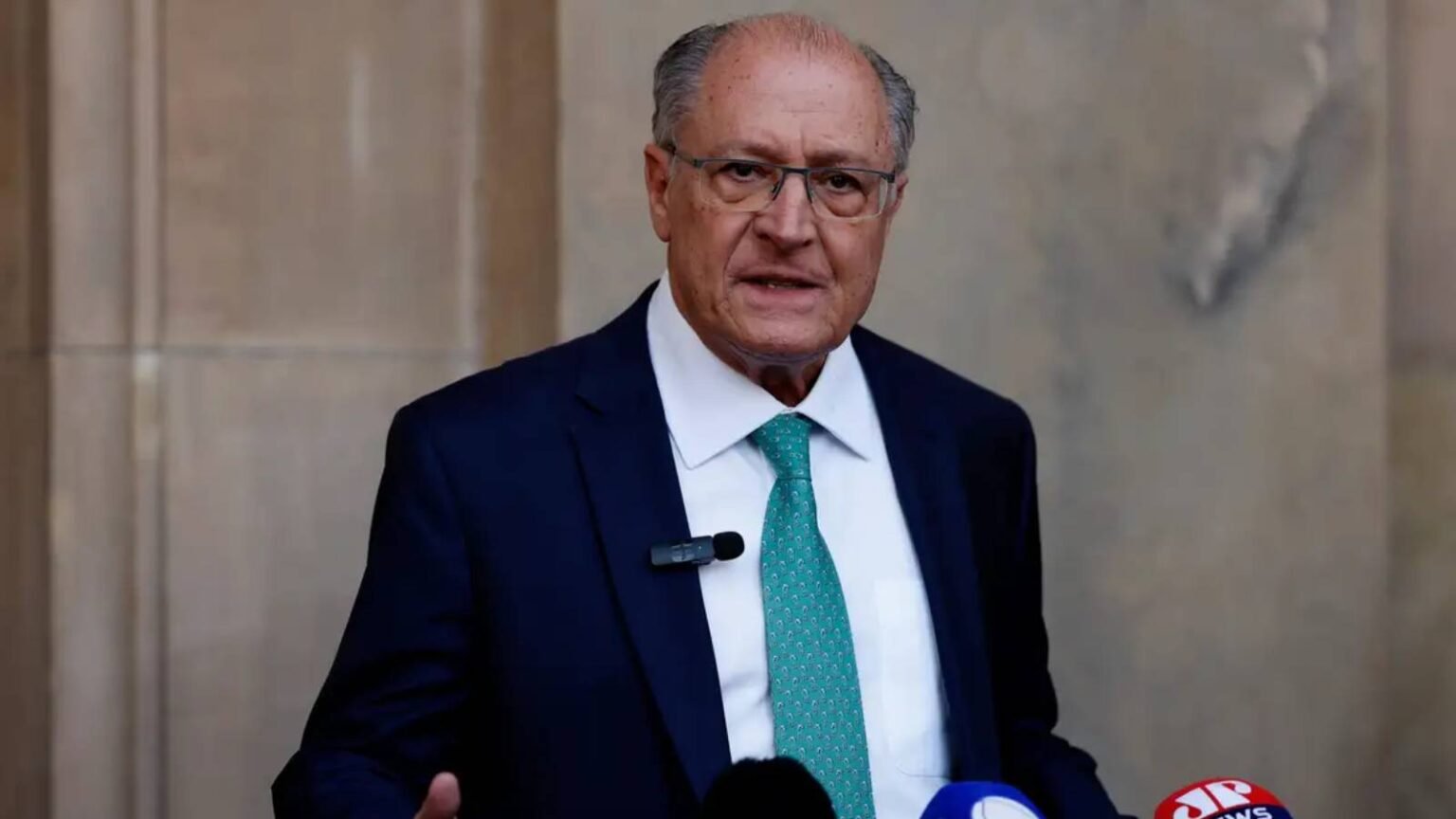 Estamos muito otimistas diz Alckmin apos conversa de Lula e.jpg