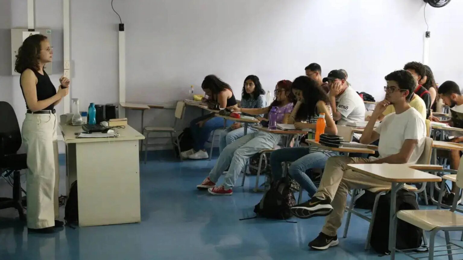 Fuvest divulga locais de prova do vestibular; candidato pode escolher 1 fuvest-divulga-locais-de-prova-do-vestibular-candidato-pode-escolher-primeira-fase-da-prova-acontece-no-dia-23-de-novembro-foto-rovena-rosa-agenciabrasil-tvt-news