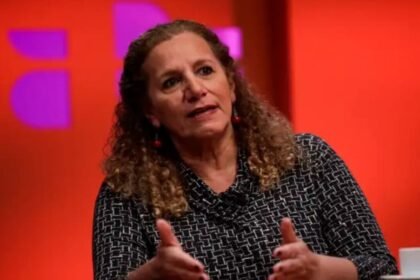 Jandira Feghali critica operacao policial no Rio chamando a acao.jpg