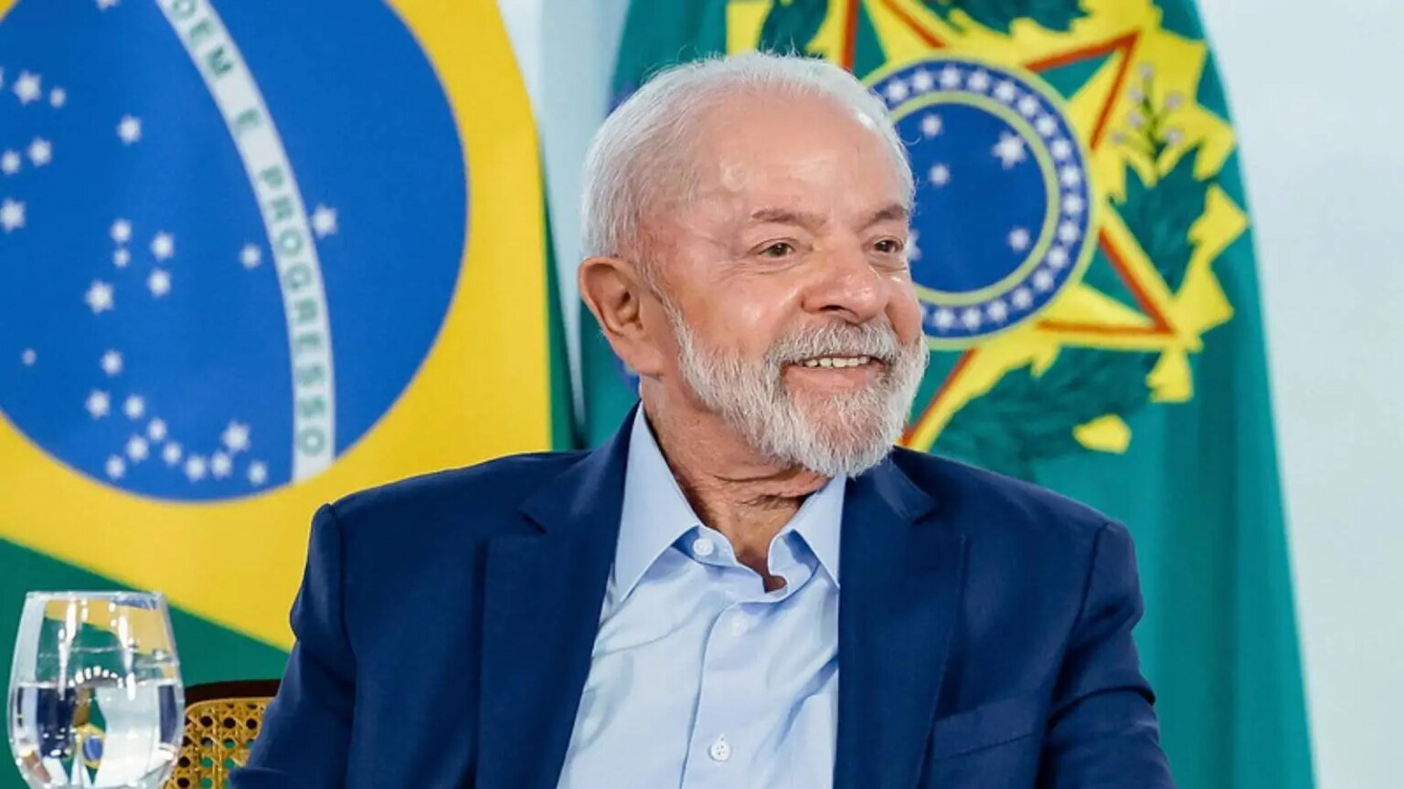 Lula sauda IR zero e taxacao dos super ricos.jpg