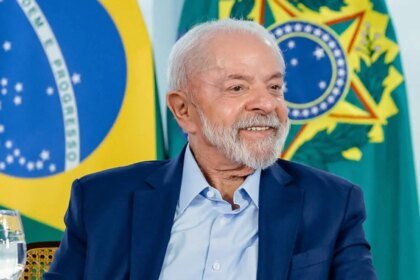 Lula sauda IR zero e taxacao dos super ricos.jpg