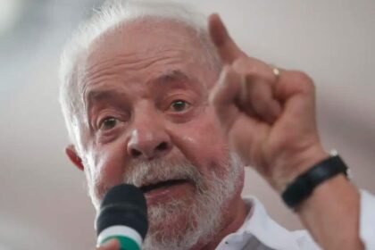 Lula vai dar uma guinada radical para a esquerda com nomeação de Boulos e STF 24 Lula vai dar uma guinada radical para a esquerda com.jpg