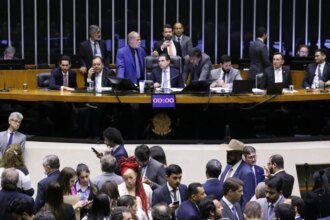 MP do IOF: medida é retirada da pauta e governo enfrenta novo desafio fiscal 9 mp-do-iof-medida-retirada-pauta-governo-enfrenta-novo-desafio-fiscal-kayo-magalhaes-camara-dos-deputados-tvt-news