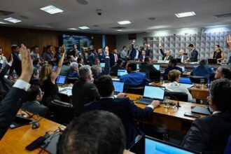 MP do IOF vai ao Congresso nesta quarta; entenda a medida 7 MP do IOF vai ao Congresso nesta quarta entenda a.jpg