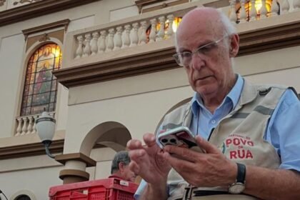 padre-julio-lancellotti-fiesp-e-sesi-sp-inauguram-projeto-conviver-sp-o-projeto-conviver-e-um-espaco-de-convivencia-para-poder-ouvir-olhar-falar-partilhar-e-construir-conhecimento-junto-afirma-o-padre-julio-foto-instagram-pastoral-do-povo-de-rua-tvt-news