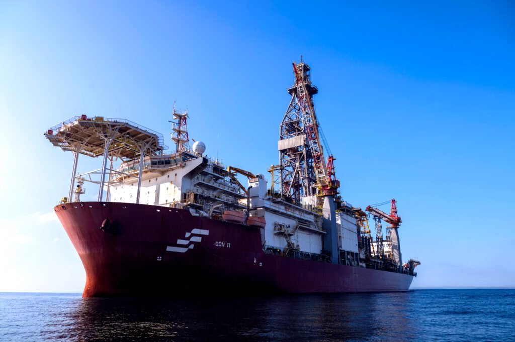 Petrobras recebe aval do Ibama para buscar petroleo na Margem