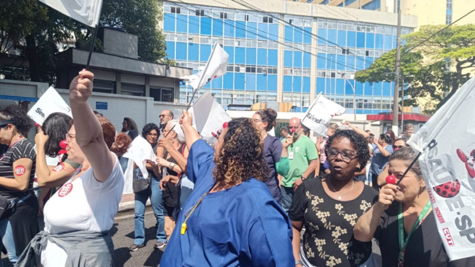 Profissionais da Saúde entram em greve em São Paulo 1 trabalhadores-saude-entram-em-greve-sp-foto-sindsaudesp