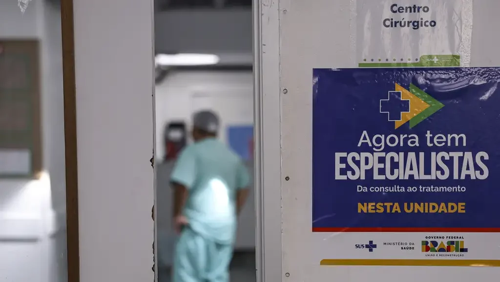 agora-tem-especialistas-e-lei-mp-foi-sancionada-por-lula-no-agora-tem-especialistas-o-atendimento-e-mais-rapido-para-os-pacientes-que-precisam-de-consultas-exames-cirurgias-tratamentos-oncologicos-e-demais-atendimentos-especializados-da-rede-publica-foto-marcelo-camargo-agencia-brasil-tvt-news