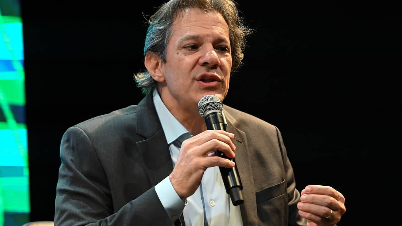 R 3500 a mais no bolso anima trabalhadores segundo Haddad.jpg