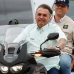 tarcisio-de-freitas-ironiza-mortes-por-bebidas-batizadas-com-metanol-tarcisio-segue-bolsonaro-ate-nas-respostas-infelizes-sobre-saude-publica-foto-anderson-riedel-tvt-news