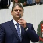 Tarcísio traz à tona discussão sobre conexão entre PCC e PT e dispara: Tarcisio traz a tona discussao sobre conexao entre PCC e.jpg