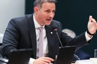 A crise entre PF e Derrite apos mudancas no projeto.jpg