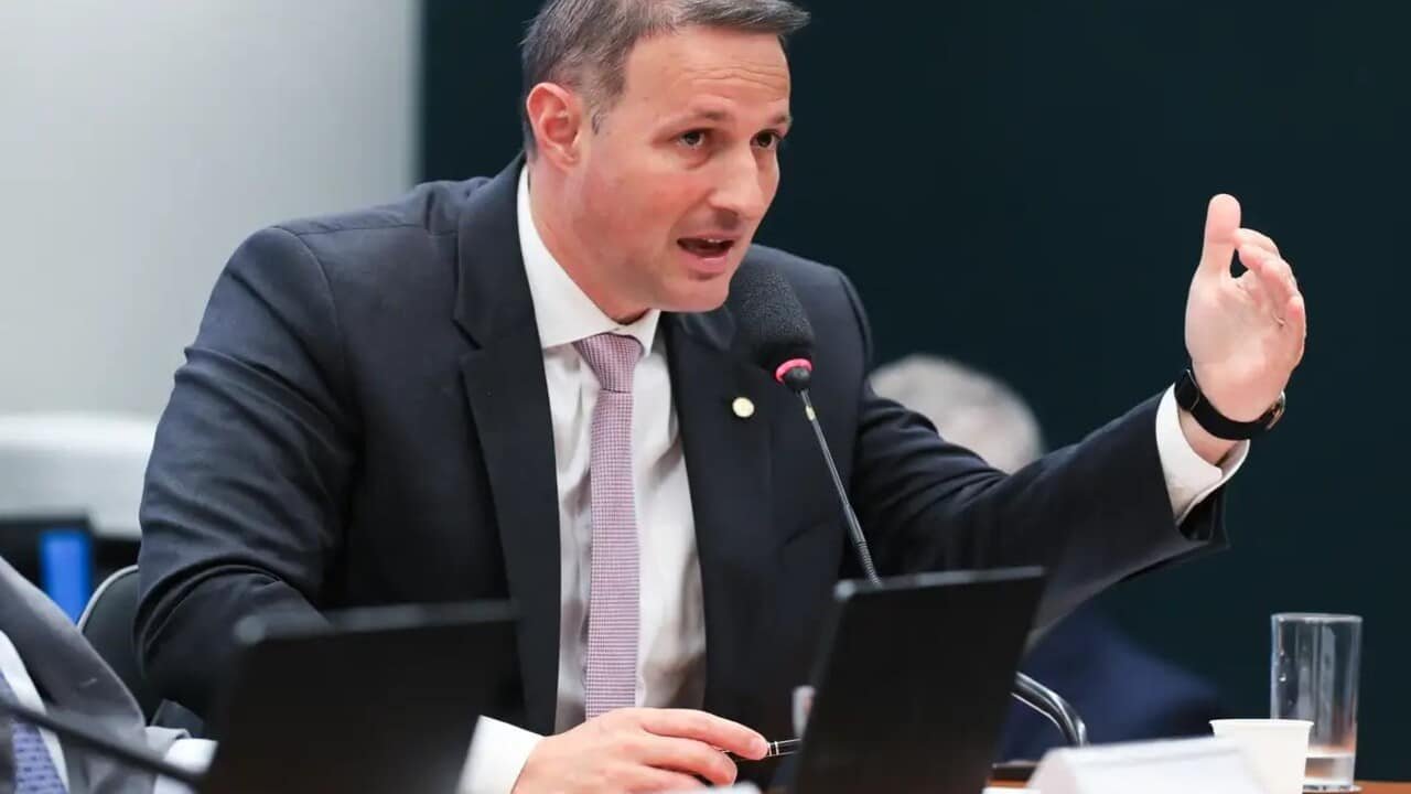 A crise entre PF e Derrite apos mudancas no projeto.jpg