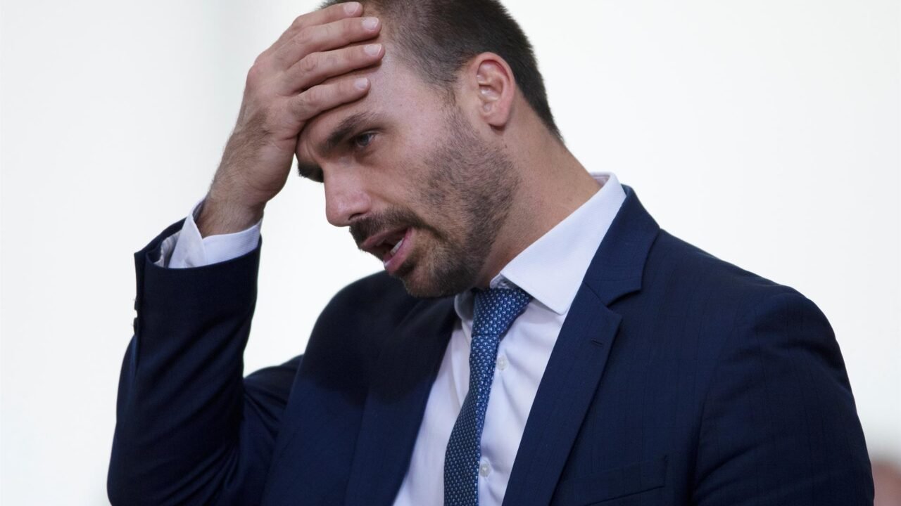 Eduardo Bolsonaro enfrenta nova fase juridica apos decisao do STF.jpg