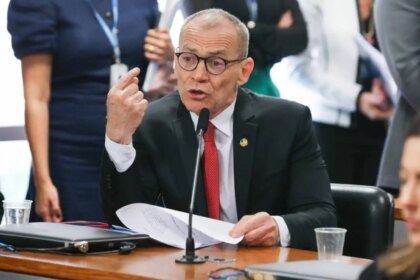 Fabiano Contarato vai presidir CPI do crime organizado 4 fabiano-contarato-vai-presidir-cpi-do-crime-organizado-sera-uma-comissao-para-ir-ate-o-topo-da-cadeia-criminosa-disse-foto-lula-marques-agenciabrasil-tvt-news