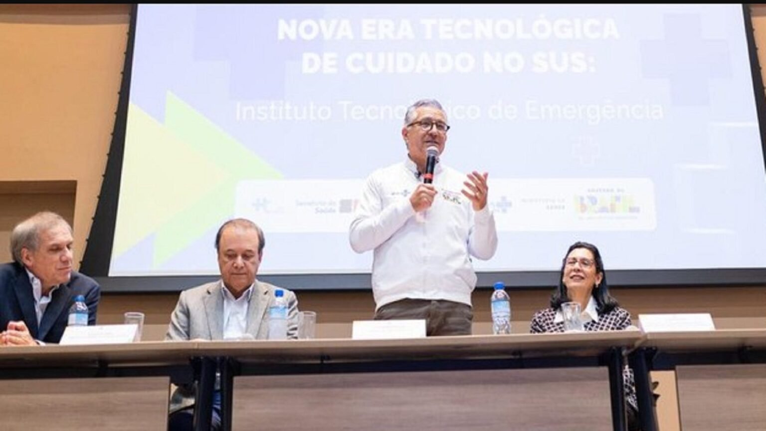 Governo Lula anuncia R$ 4,5 bi para serviços do SUS 1 Governo Lula anuncia R 45 bi para servicos do SUS.jpg