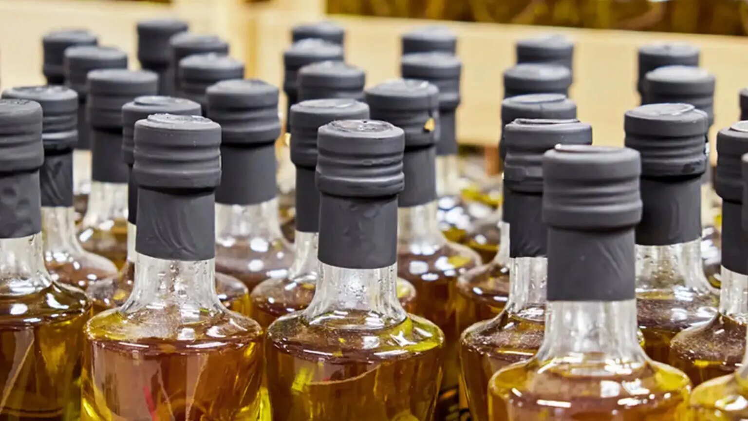 Ministério alerta para a venda de azeite fraudado; saiba quais são as marcas 1 Ministerio alerta para a venda de azeite fraudado saiba quais.jpg
