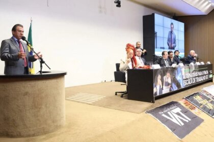Ministro do Trabalho defende o fim da escala 6x1 na Câmara dos Deputados 8 Ministro-do-Trabalho-defende-o-fim-da-escala-6x1-na-Camara-dos-Deputados-allexandre-silva-mte-tvt-news