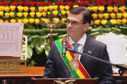 Presidente da Bolívia toma posse e denuncia situação devastadora deixada pelo governo anterior 2 Presidente da Bolivia toma posse e denuncia situacao devastadora deixada.png