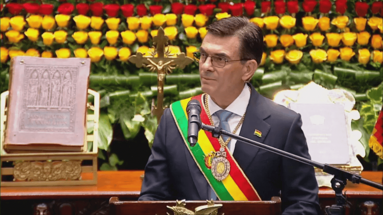 Presidente da Bolívia toma posse e denuncia situação devastadora deixada pelo governo anterior 1 Presidente da Bolivia toma posse e denuncia situacao devastadora deixada.png