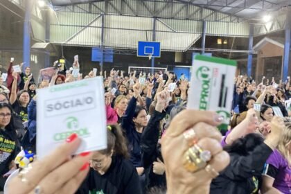 Professoras de São Leopoldo farão paralisação em 18 de novembro 4 Professoras de Sao Leopoldo farao paralisacao em 18 de novembro.jpeg