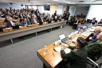 Senado da sinal verde e aprova indicacoes de generais para.jpg