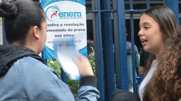 Gabarito Enem 2025: confira o gabarito extraoficial do segundo dia do Enem