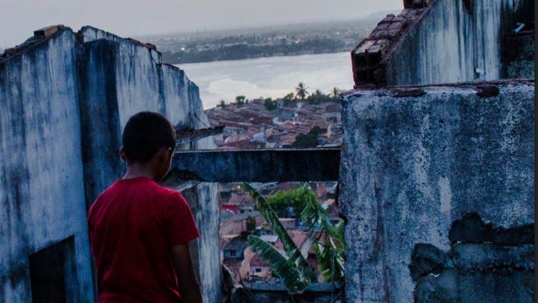 incoerência entre discurso e realidade 1 braskem-maceio-desastre-ambiental-ruinas-tvt-news