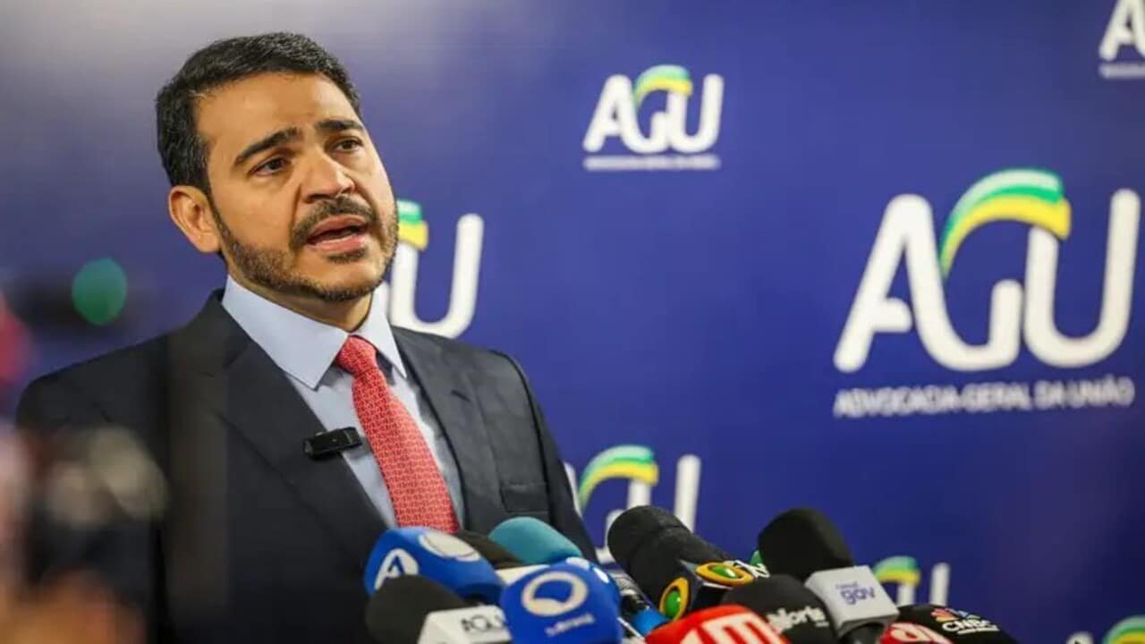 Aliados de Alcolumbre afirmam ter 48 votos para barrar indicacao.jpg