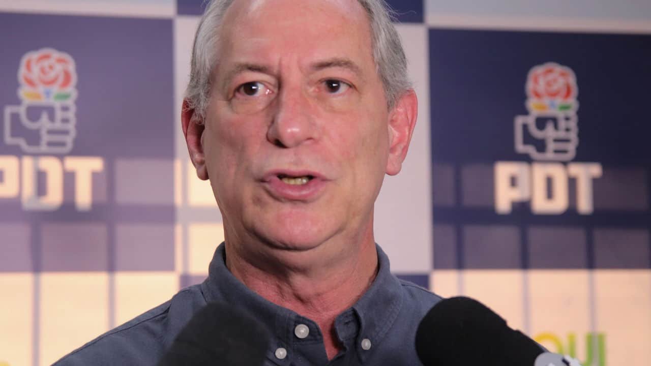 Apoio do PL a Ciro Gomes é suspenso em meio à 'crise' com a família Bolsonaro 1 Apoio do PL a Ciro Gomes e suspenso em meio.jpg