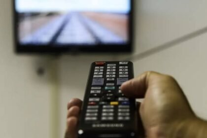 projeto-tv-3-0-o-que-e-e-quais-os-beneficios-novo-sistema-traz-melhorias-em-acessibilidade-como-legendas-e-audiodescricao-mais-precisas-foto-valter-campanato-agenciabrasil-tvt-news