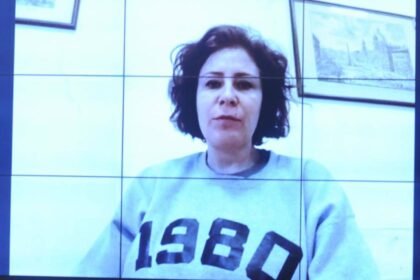 ccj-da-camara-aprova-cassacao-de-carla-zambelli-carla-zambelli-que-esta-presa-na-italia-fez-sua-defesa-por-ligacao-de-video-foto-renato-araujo-camara-dos-deputados-tvt-news