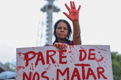 contra-o-feminicidio-mulheres-protestam-por-todo-o-pais-tvt-news